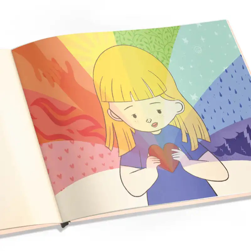 Die illustrierte Seite aus "Weil du das Größte für mich bist" von Framily zeigt ein blondes Kind, das ein Herz hält. Hinter dem Kind strahlen bunte Regenbogenstrahlen in alle Richtungen.