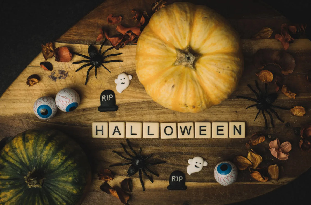 Halloween mit Kindern: Gemütlich statt gruselig feiern